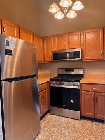 $2,500 | 4 Lexington Hills Road, Unit 6, Harriman, NY 10926