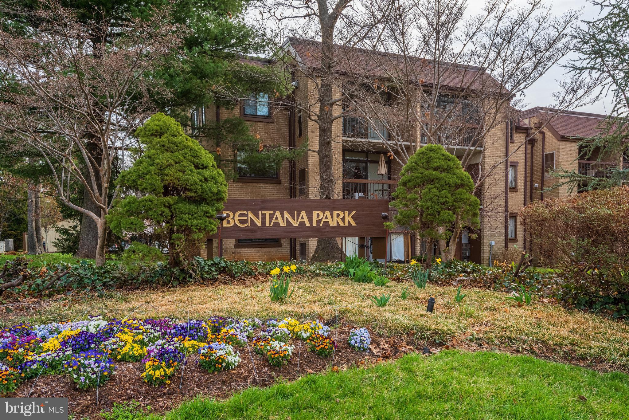 1650 Parkcrest Circle, Unit 101 Reston, VA 20190 - Photo 31 of 40