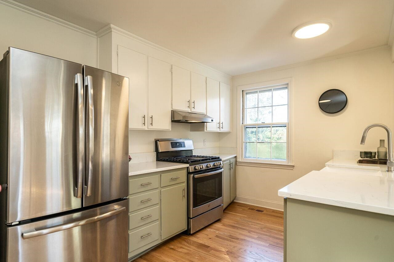 408 North King Charles Road Raleigh, NC 27610 - Photo 8 of 26 Photo 8