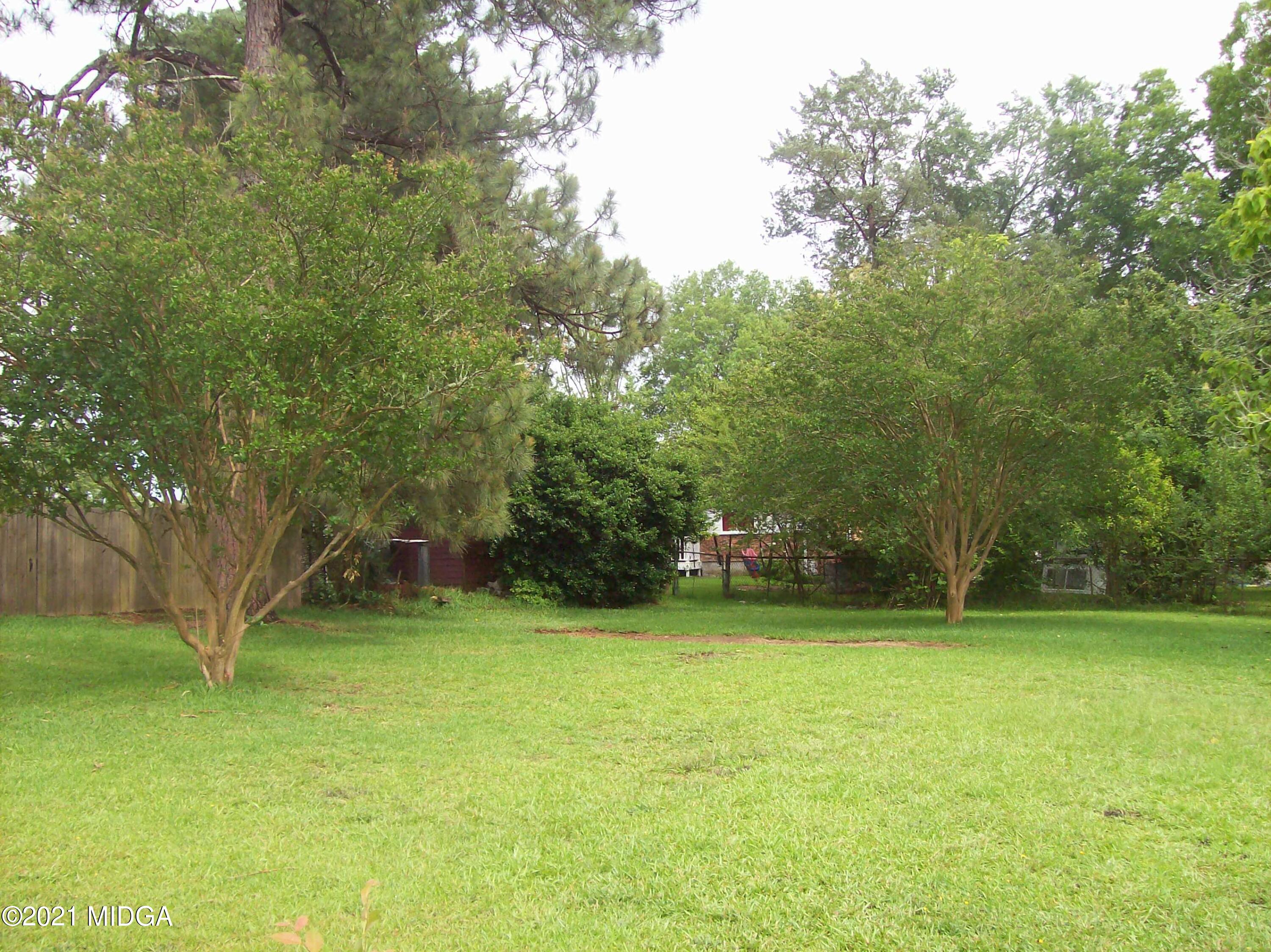 5406 Bloomfield Road Macon, GA 31206 - Photo 29 of 31 102_0060