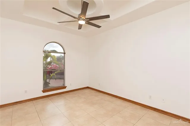 $294,900 | 905 East Brady Avenue, Pharr, TX 78577