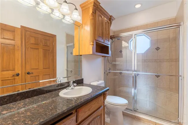 $294,900 | 905 East Brady Avenue, Pharr, TX 78577