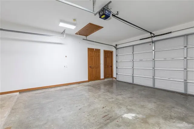 $294,900 | 905 East Brady Avenue, Pharr, TX 78577