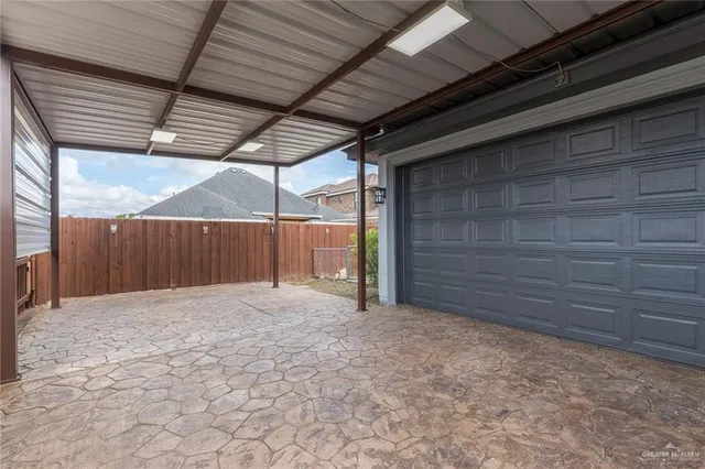 $294,900 | 905 East Brady Avenue, Pharr, TX 78577