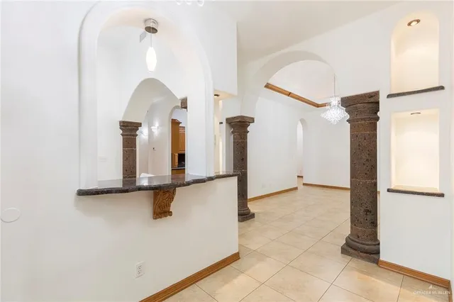 $294,900 | 905 East Brady Avenue, Pharr, TX 78577