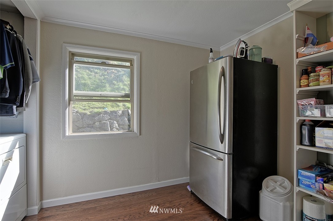 712 Bell Street Edmonds, WA 98020 - Photo 14 of 17 Gallery Image 14