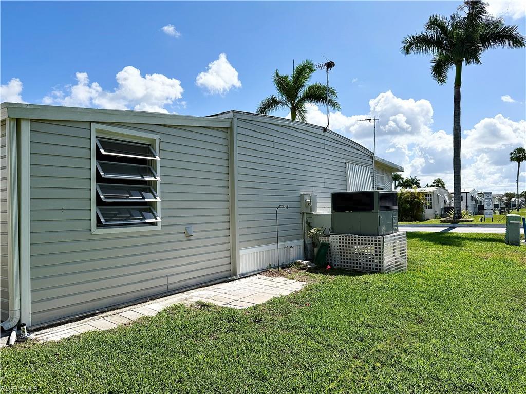 22 Turquoise Avenue, Unit 22T Naples, FL 34114 - Photo 5 of 50