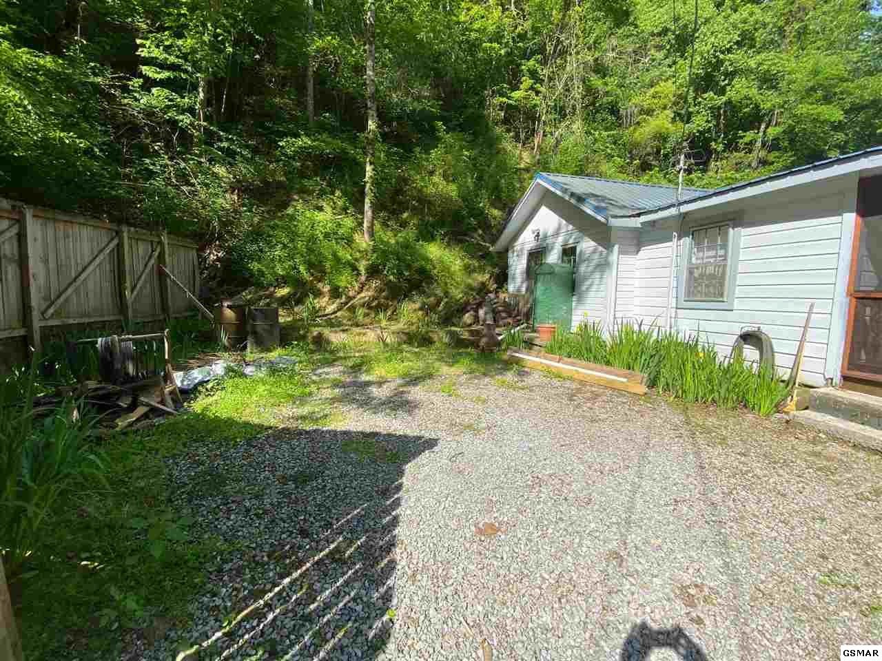 424 King Branch Road Sevierville, TN 37876 - Photo 10 of 13