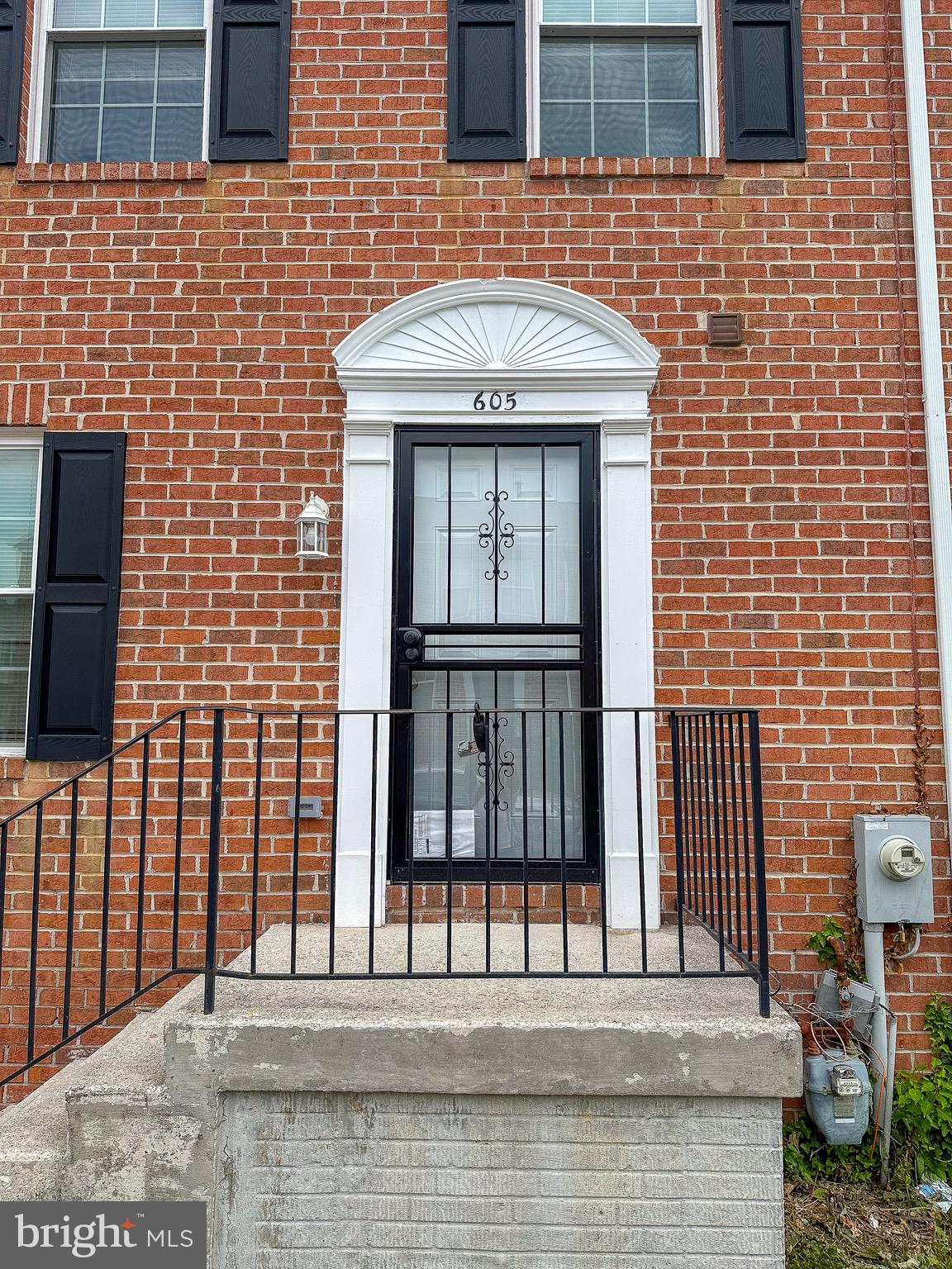605 Collett Street Baltimore, MD 21217 - Photo 2 of 36