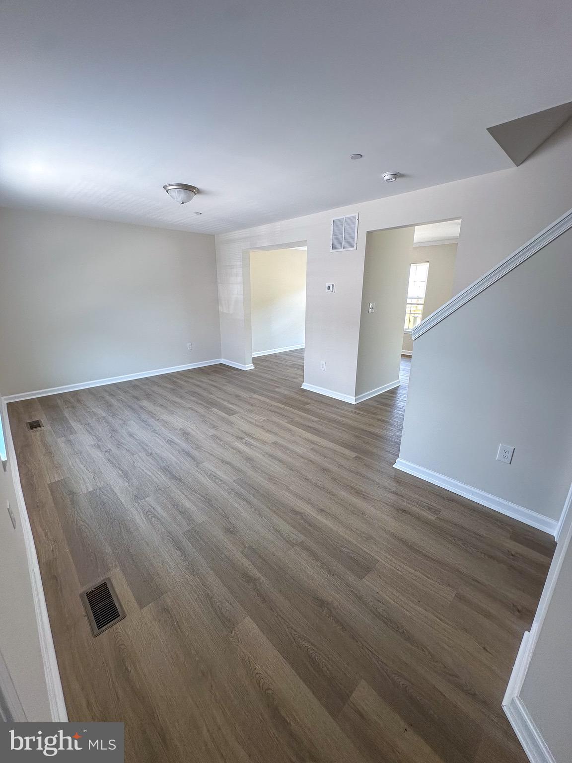 605 Collett Street Baltimore, MD 21217 - Photo 7 of 36
