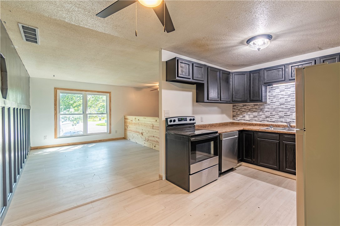 1905 East Queen Mary Court Decatur, IL 62526 - Photo 8 of 26