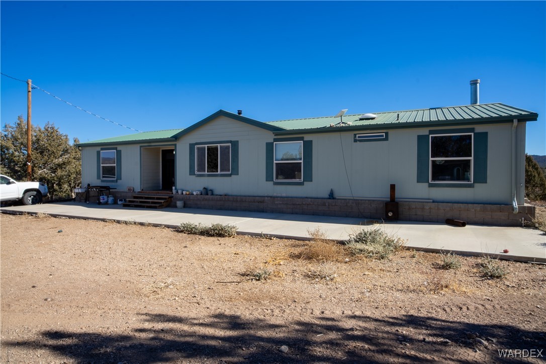792 Knight Creek Road Kingman, AZ 86401 - Photo 2 of 76 Front of Structure