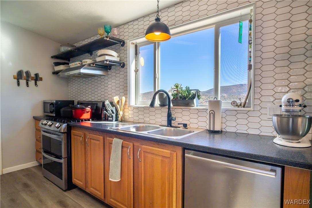 792 Knight Creek Road Kingman, AZ 86401 - Photo 4 of 76 Kitchen