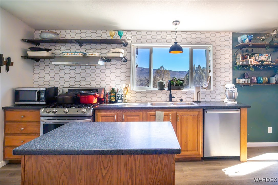 792 Knight Creek Road Kingman, AZ 86401 - Photo 5 of 76 Kitchen