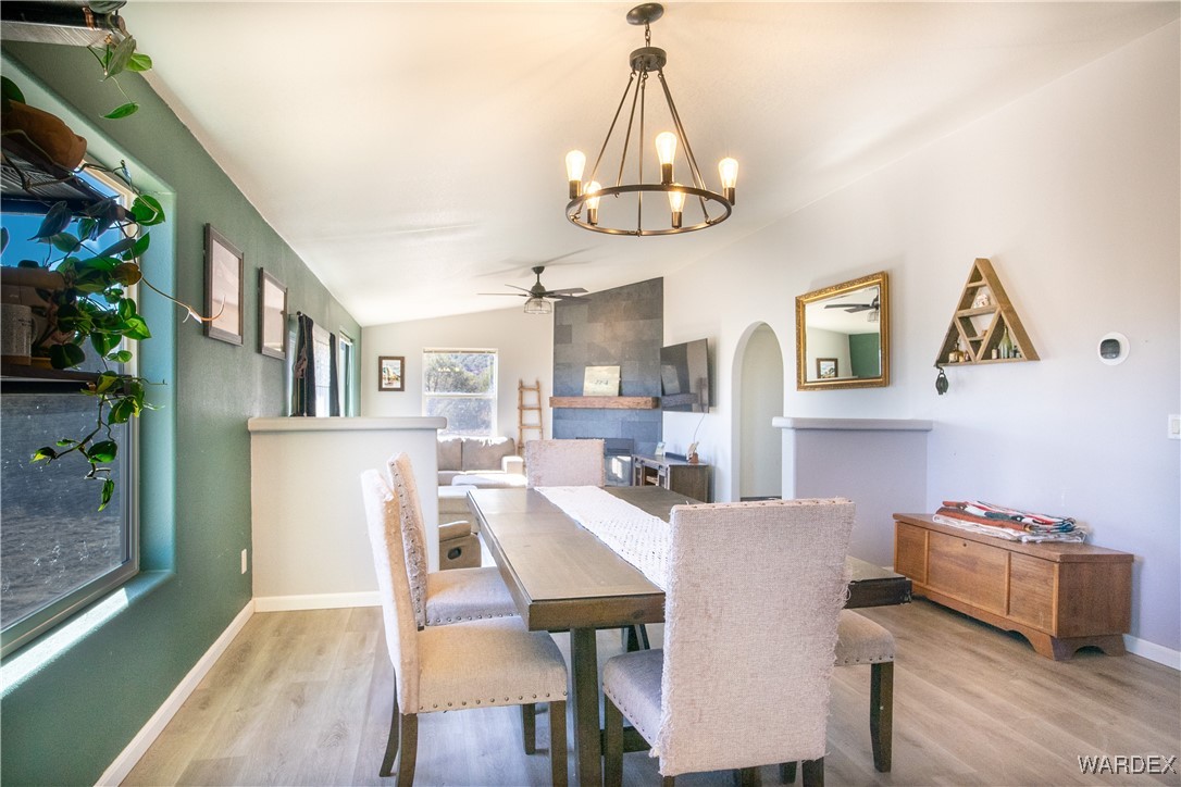 792 Knight Creek Road Kingman, AZ 86401 - Photo 10 of 76 Dining Area