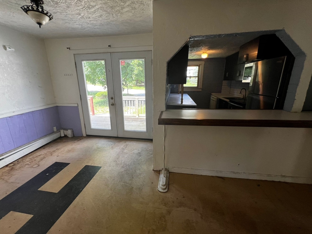 16 Grist Mill Road Grafton, MA 01519 - Photo 3 of 16 a view of kitchen and window