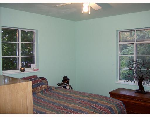 5481 Gibson Road Gibsonia, PA 15044 - Photo 3 of 10 Master Bedroom.