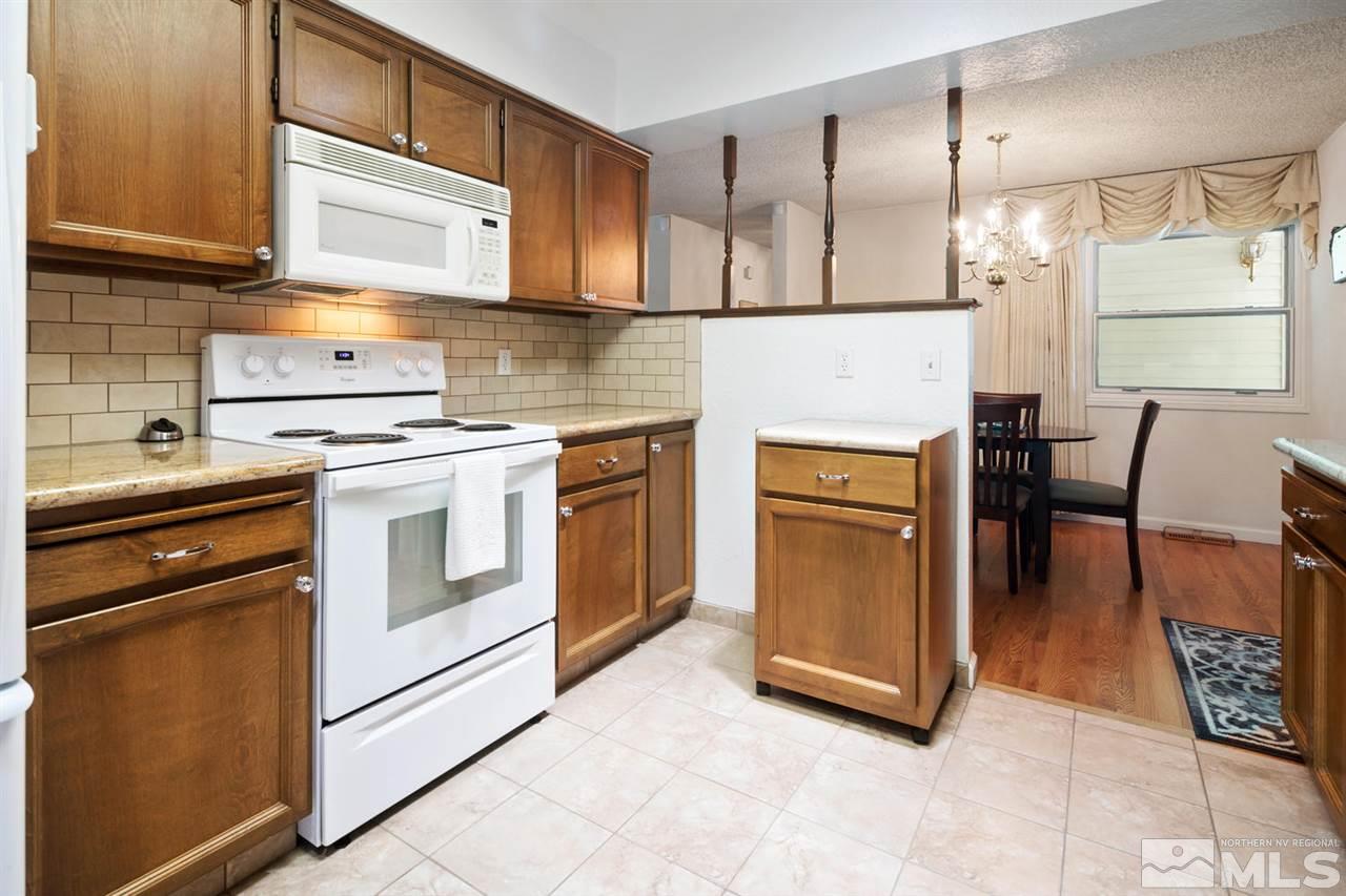 1485 Akard Drive Reno, NV 89503 - Photo 8 of 29 Photo 8