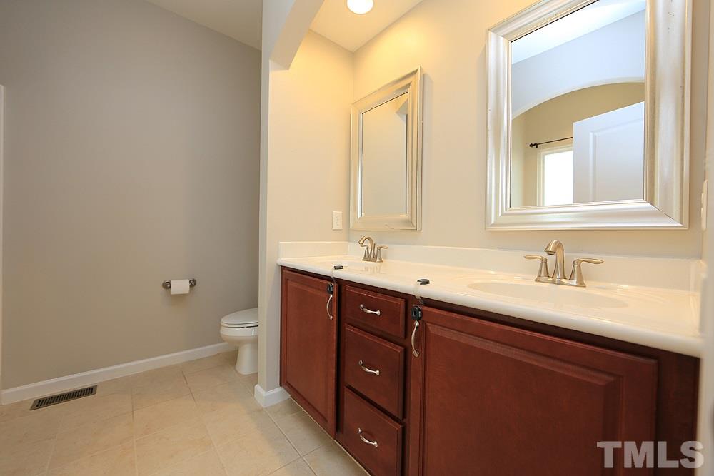 5649 Wade Park Boulevard Raleigh, NC 27607 - Photo 12 of 28
