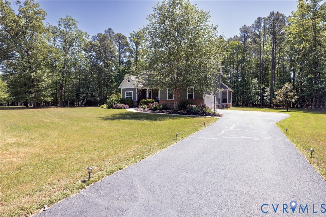 705 Wales Way Ashland, VA 23005 - Photo 4 of 62