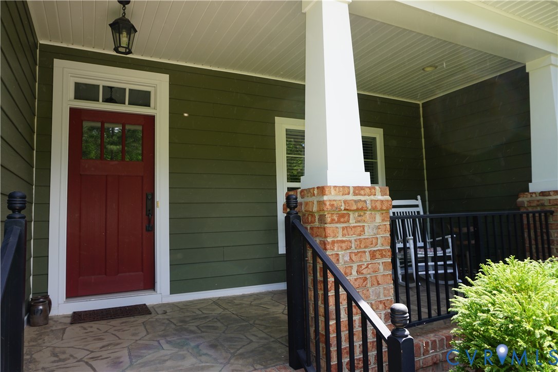705 Wales Way Ashland, VA 23005 - Photo 8 of 62 Front Porch