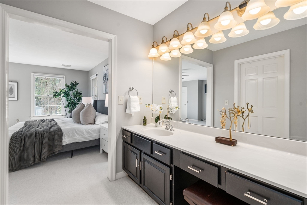 54 Phillips Road Sudbury, MA 01776 - Photo 15 of 27