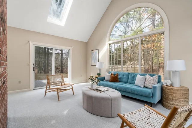 $1,739,000 | 54 Phillips Road, Sudbury, MA 01776