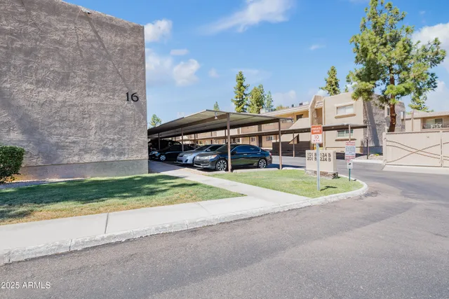 a house view with a outdoor space