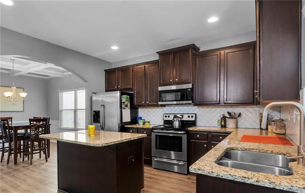 143 Dustin Drive Stockbridge, GA 30281 - Photo 6 of 39