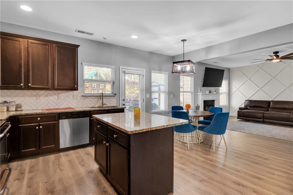 143 Dustin Drive Stockbridge, GA 30281 - Photo 7 of 39