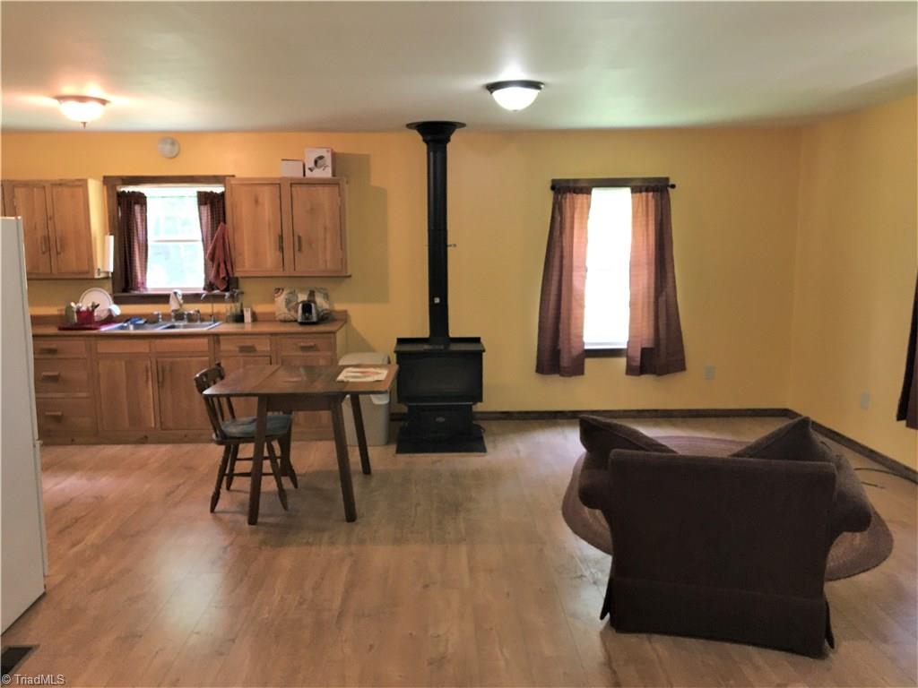 2180 Dillard Road Madison, NC 27025 - Photo 3 of 16