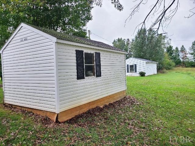 629 Lawyers Road Red House, VA 23963 - Photo 9 of 26