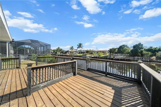 $1,450 | 916 Southeast 14th Terrace, Unit 916, Cape Coral, FL 33990