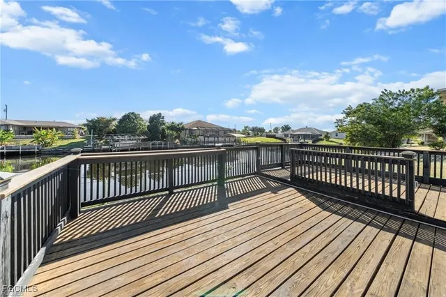 $1,450 | 916 Southeast 14th Terrace, Unit 916, Cape Coral, FL 33990