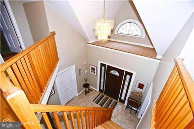 650 Seneca Road Great Falls, VA 22066 - Photo 1 of 12 Interior (General)