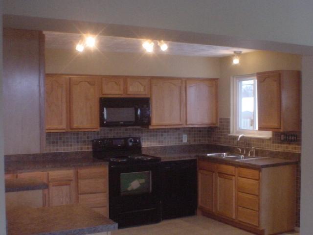 1521 Argus Road Columbus, OH 43227 - Photo 2 of 11 Gallery Image 2