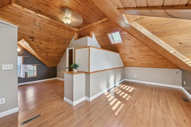 $310,000 | 225 West 4th Street, Monticello, MN 55362