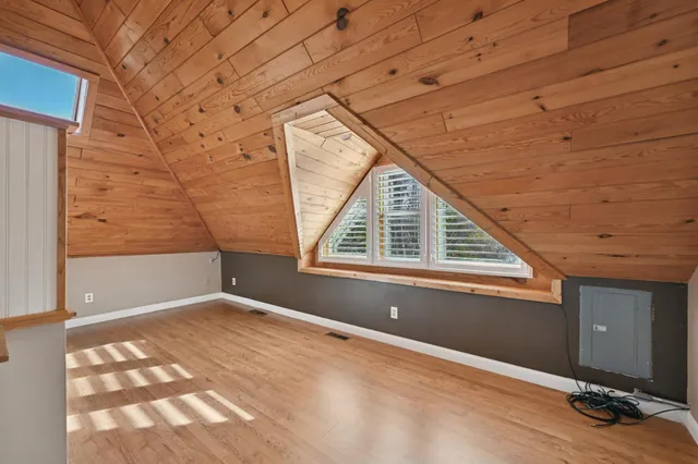 $310,000 | 225 West 4th Street, Monticello, MN 55362