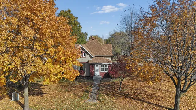 $310,000 | 225 West 4th Street, Monticello, MN 55362