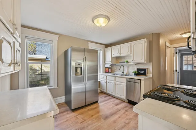 $310,000 | 225 West 4th Street, Monticello, MN 55362