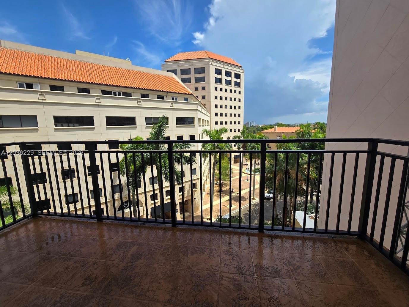 888 Douglas Road, Unit 605 Coral Gables, FL 33134 - Photo 20 of 21