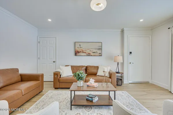 $3,000 | 212 10th Avenue, Belmar, NJ 07719