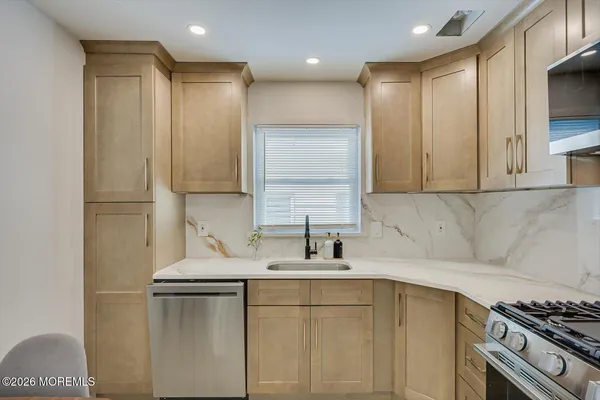 $3,000 | 212 10th Avenue, Belmar, NJ 07719