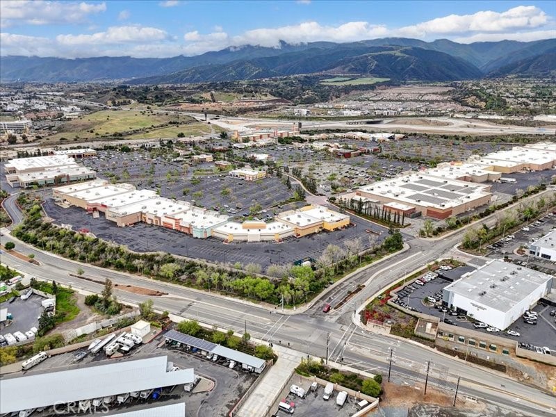 19980 Temescal Canyon Road Corona, CA 92881 - Photo 7 of 24 a view of a city with an ocean