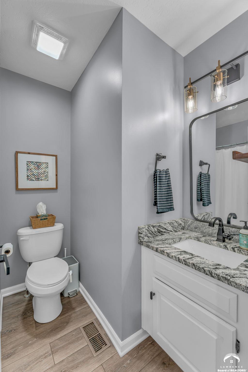 4925 Stoneback Place Lawrence, KS 66047 - Photo 22 of 37