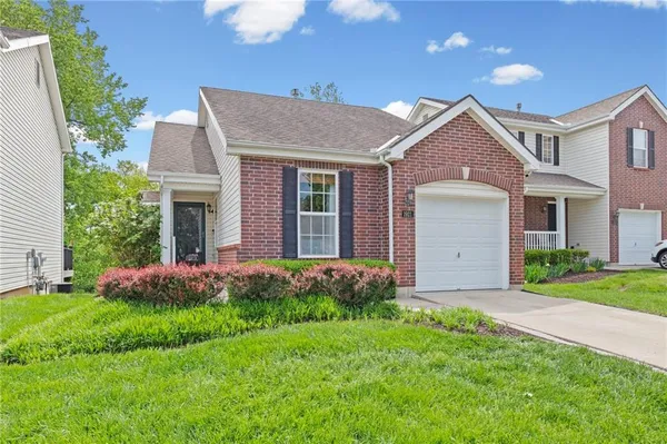 $270,000 | 1921 Northwest 82nd Street, Kansas City, MO 64151