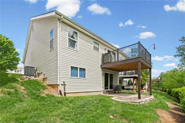 $270,000 | 1921 Northwest 82nd Street, Kansas City, MO 64151