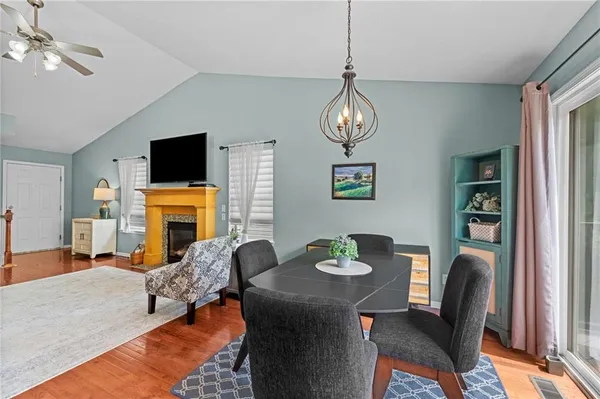 $270,000 | 1921 Northwest 82nd Street, Kansas City, MO 64151