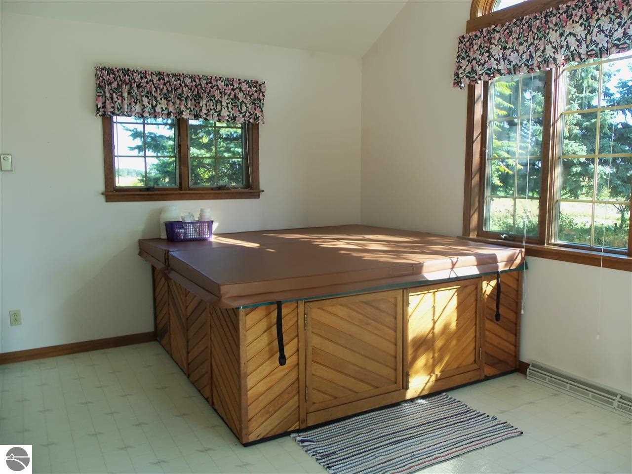 10960 East Wolfe Road Wheeler, MI 48662 - Photo 24 of 40 1790865-26.JPG