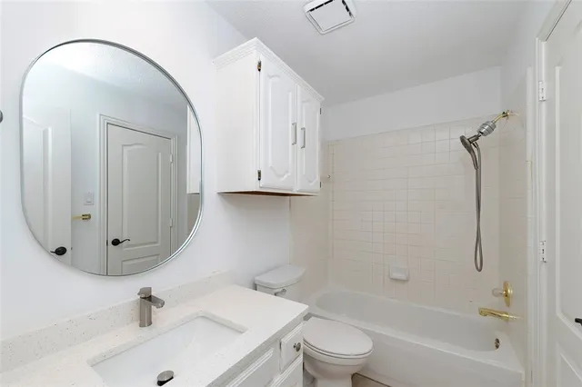 $3,500 | 7100 Oakbrook Drive, Plano, TX 75025